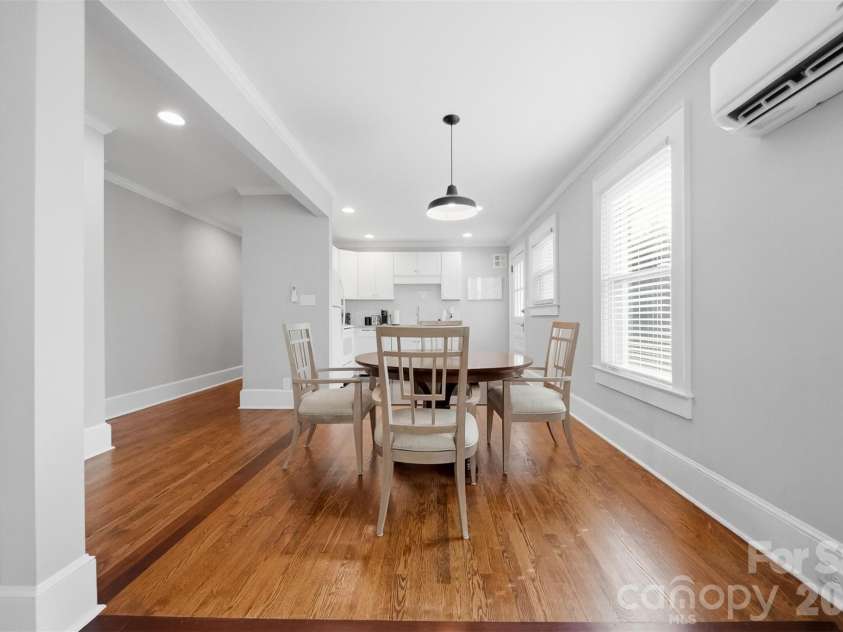 209 King Street, Morganton, NC 28655.  MLS# CAR4408508, YatesRealty ID 43116. 