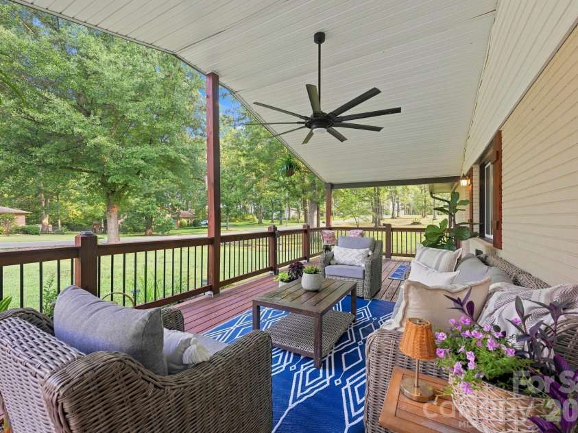 2204 Wilson Avenue, Monroe, NC 28110.  MLS# CAR4406742, YatesRealty ID 43119. 