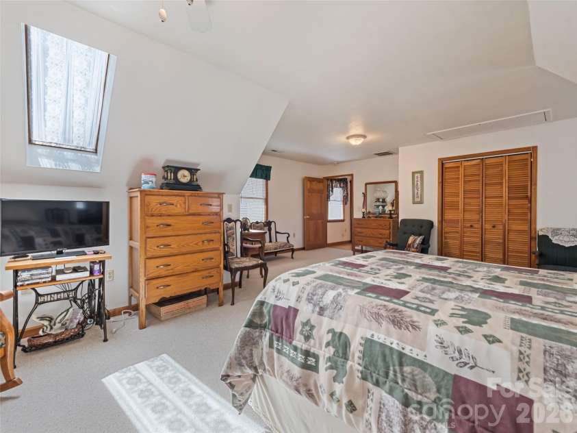 89 Stump Lane, Maggie Valley, NC 28751.  MLS# CAR4362363, YatesRealty ID 43121. 