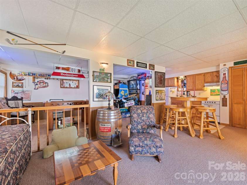 89 Stump Lane, Maggie Valley, NC 28751.  MLS# CAR4362363, YatesRealty ID 43121. 