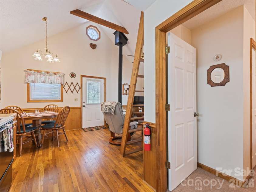 89 Stump Lane, Maggie Valley, NC 28751.  MLS# CAR4362363, YatesRealty ID 43121. 