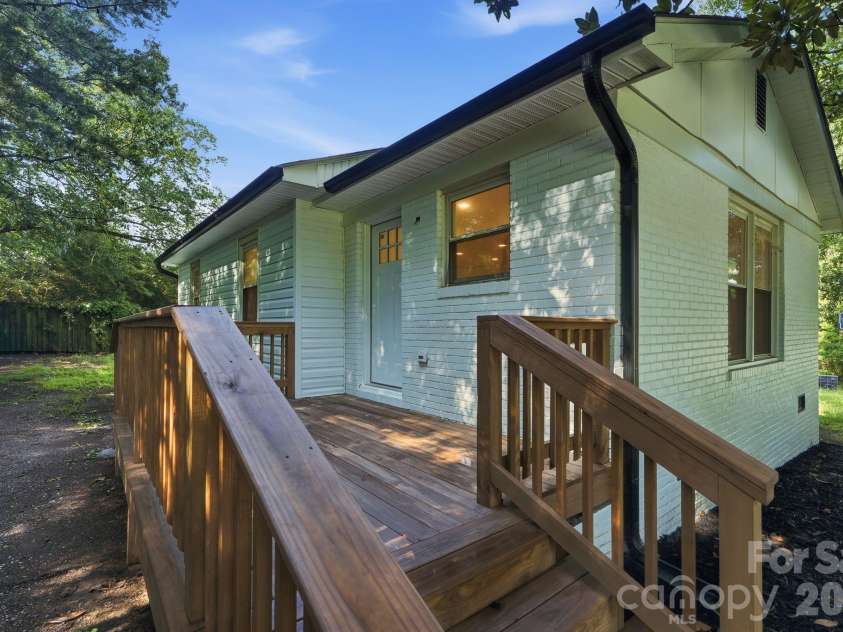 45680 Blackhawk Lane, New London, NC 28127.  MLS# CAR4408884, YatesRealty ID 43122. 