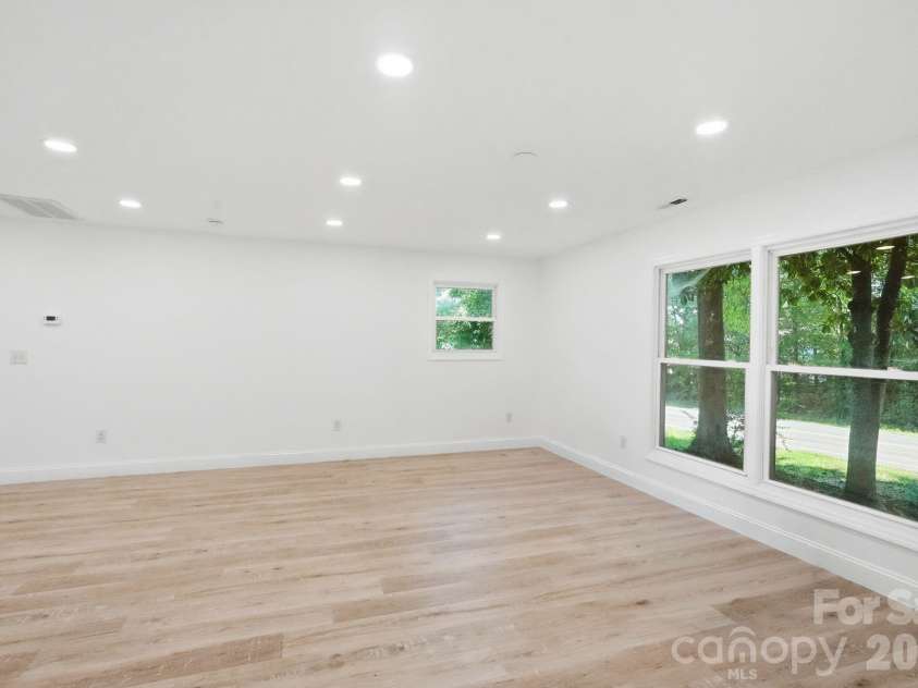 45680 Blackhawk Lane, New London, NC 28127.  MLS# CAR4408884, YatesRealty ID 43122. 