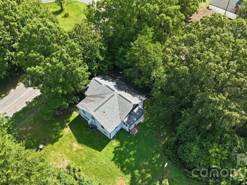 45680 Blackhawk Lane, New London, NC 28127.  MLS# CAR4408884, YatesRealty ID 43122. 