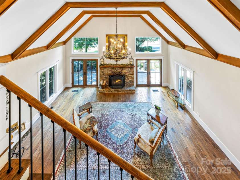 440 Rickel Drive, Hendersonville, NC 28739.  MLS# CAR4292557, YatesRealty ID 4313. 