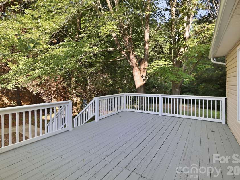 910 Little Brook Circle, York, SC 29745.  MLS# CAR4409495, YatesRealty ID 43130. Back deck