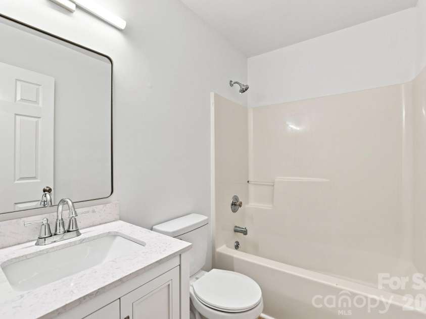 910 Little Brook Circle, York, SC 29745.  MLS# CAR4409495, YatesRealty ID 43130. Bathroom 2