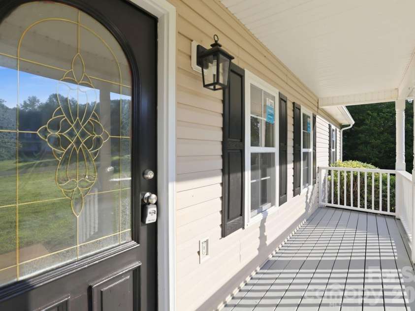 910 Little Brook Circle, York, SC 29745.  MLS# CAR4409495, YatesRealty ID 43130. Front porch