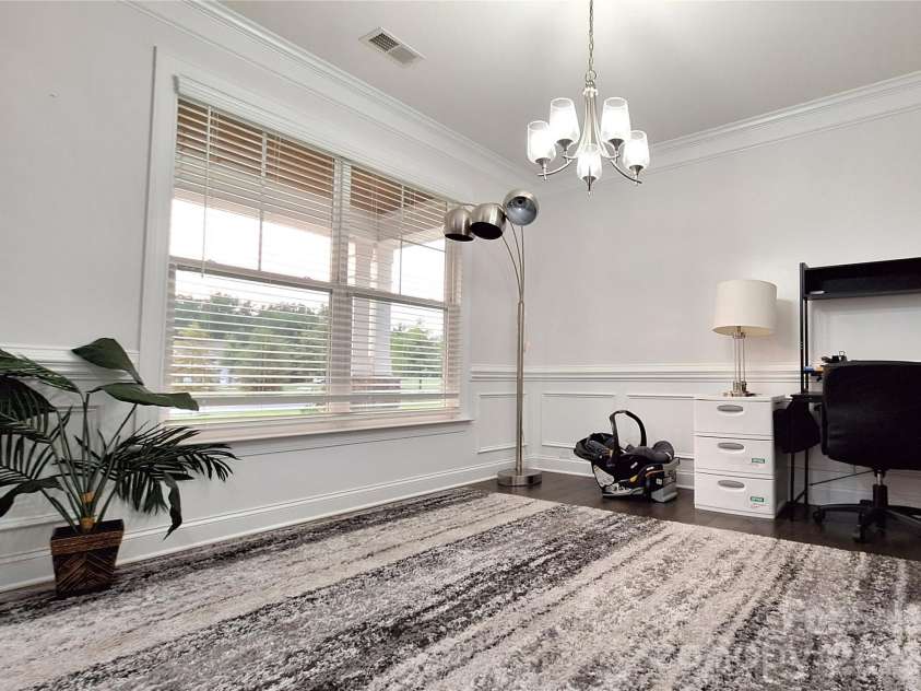 8207 Shady Pond Drive, Charlotte, NC 28227.  MLS# CAR4406795, YatesRealty ID 43131. 