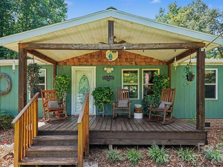 1206 Alberto Lane, Stanley, NC 28164.  MLS# CAR4411252, YatesRealty ID 43132. 