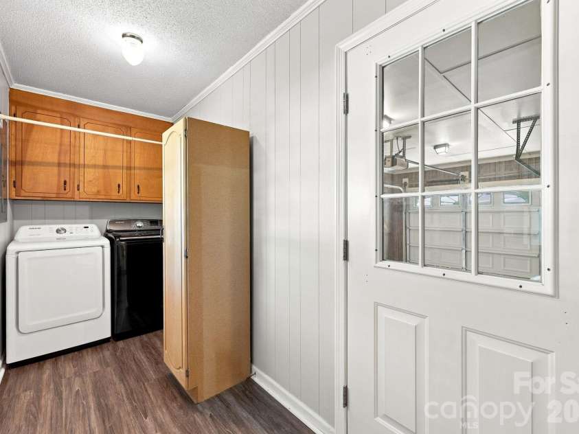 558 Snuggs Street, Albemarle, NC 28001.  MLS# CAR4410926, YatesRealty ID 43135. 