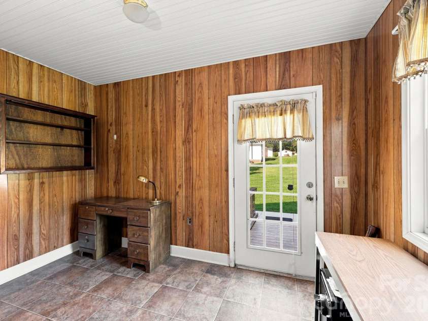 558 Snuggs Street, Albemarle, NC 28001.  MLS# CAR4410926, YatesRealty ID 43135. 