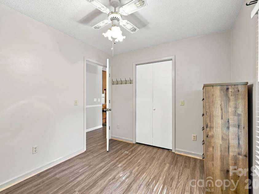 558 Snuggs Street, Albemarle, NC 28001.  MLS# CAR4410926, YatesRealty ID 43135. 