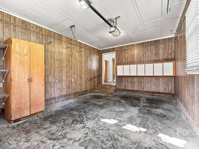 558 Snuggs Street, Albemarle, NC 28001.  MLS# CAR4410926, YatesRealty ID 43135. 