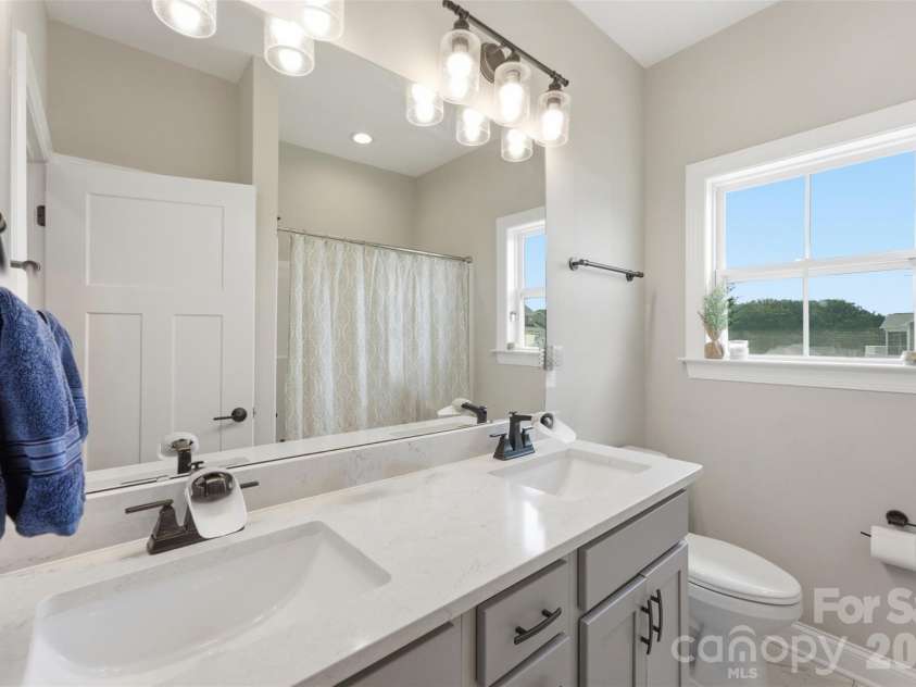 233 Pinnacle Crossing, Shelby, NC 28152.  MLS# CAR4411064, YatesRealty ID 43136. 