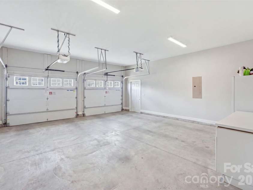 233 Pinnacle Crossing, Shelby, NC 28152.  MLS# CAR4411064, YatesRealty ID 43136. 