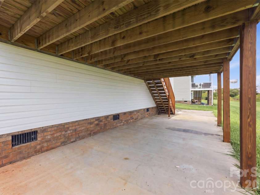 233 Pinnacle Crossing, Shelby, NC 28152.  MLS# CAR4411064, YatesRealty ID 43136. 