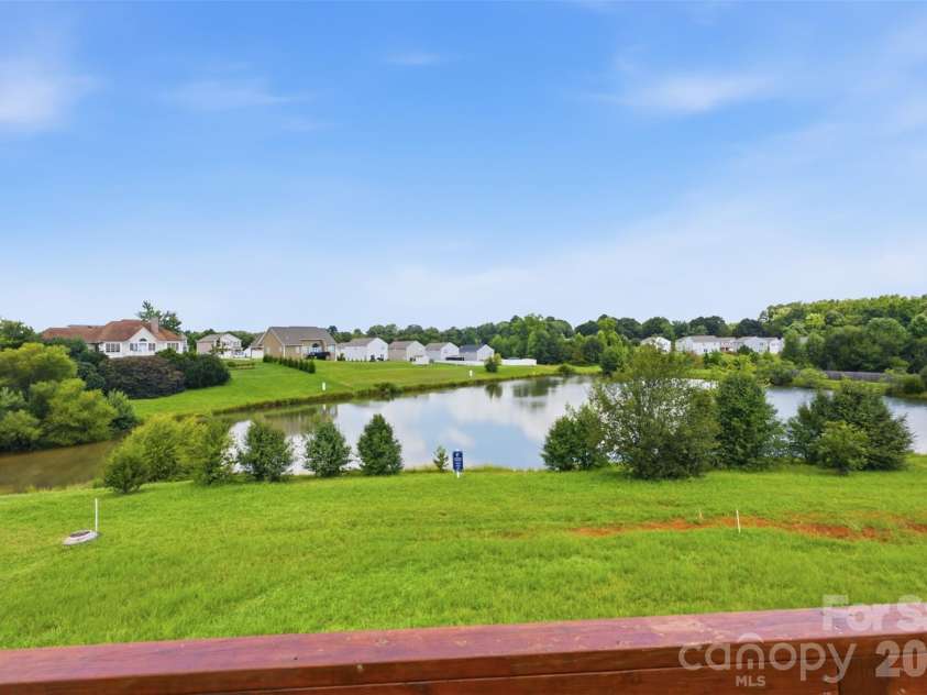 233 Pinnacle Crossing, Shelby, NC 28152.  MLS# CAR4411064, YatesRealty ID 43136. 