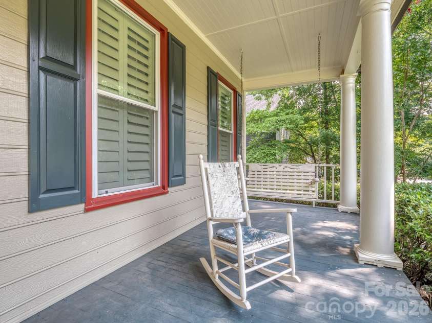 223 Brackenbury Lane, Charlotte, NC 28270.  MLS# CAR4404360, YatesRealty ID 43137. 