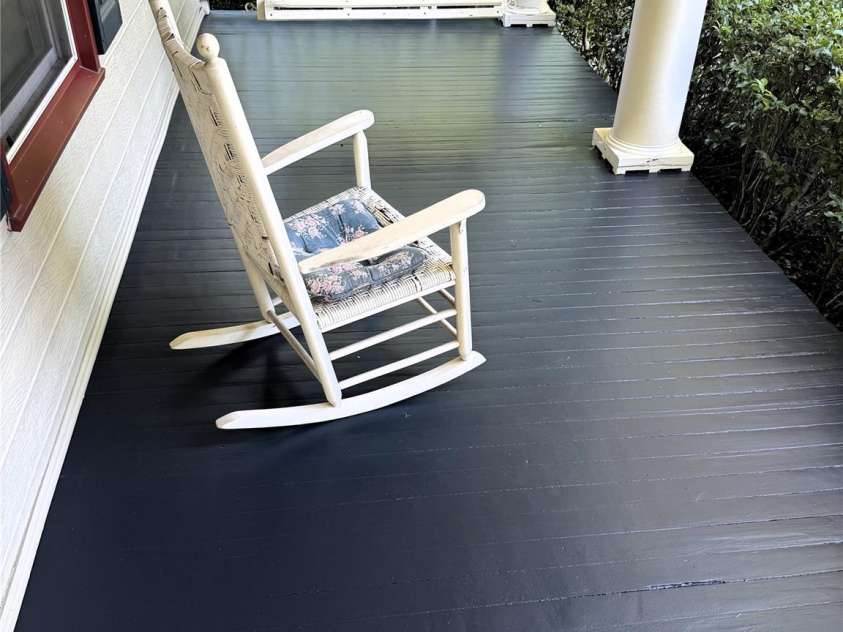 223 Brackenbury Lane, Charlotte, NC 28270.  MLS# CAR4404360, YatesRealty ID 43137. Front Porch