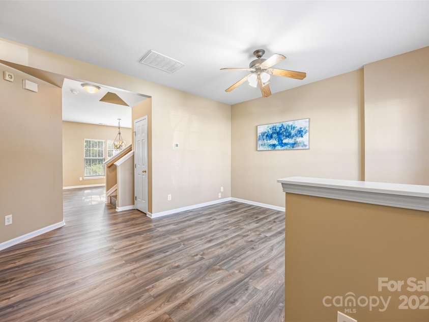 128 Autumn Falls Drive, Lake Wylie, SC 29710.  MLS# CAR4287953, YatesRealty ID 4314. 