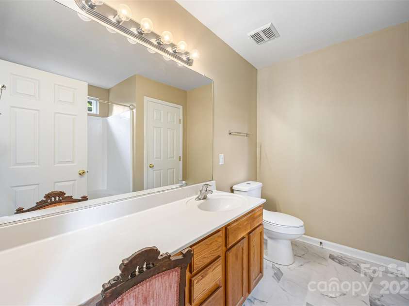 128 Autumn Falls Drive, Lake Wylie, SC 29710.  MLS# CAR4287953, YatesRealty ID 4314. 