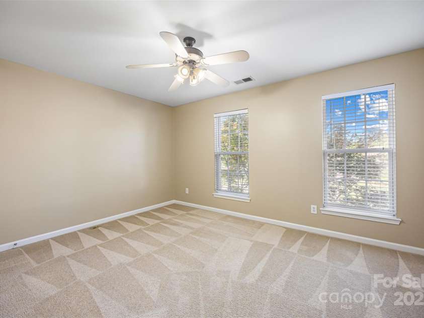 128 Autumn Falls Drive, Lake Wylie, SC 29710.  MLS# CAR4287953, YatesRealty ID 4314. 