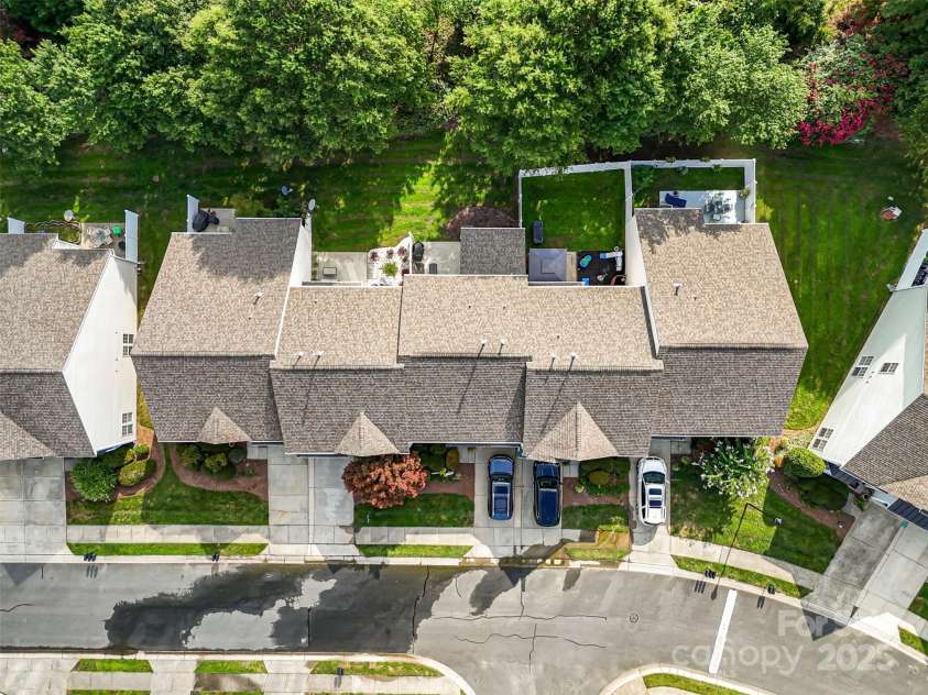 128 Autumn Falls Drive, Lake Wylie, SC 29710.  MLS# CAR4287953, YatesRealty ID 4314. 