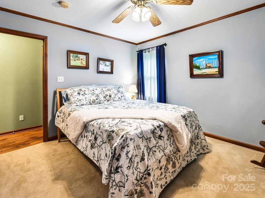 20 Brooks Cove Road, Candler, NC 28715.  MLS# CAR4255964, YatesRealty ID 4314. 