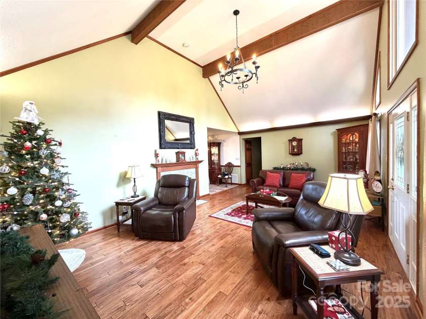 20 Brooks Cove Road, Candler, NC 28715.  MLS# CAR4255964, YatesRealty ID 4314. 