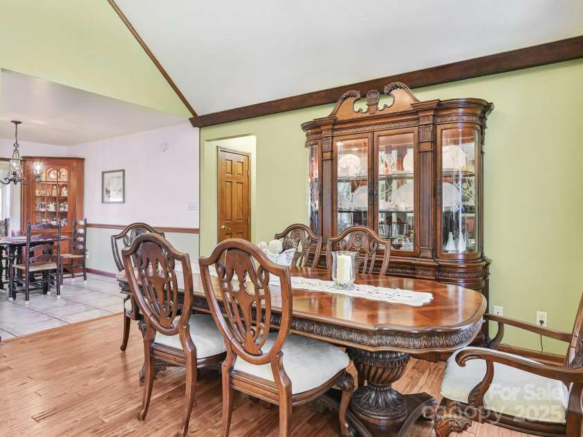 20 Brooks Cove Road, Candler, NC 28715.  MLS# CAR4255964, YatesRealty ID 4314. 