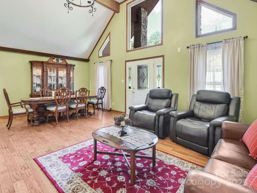 20 Brooks Cove Road, Candler, NC 28715.  MLS# CAR4255964, YatesRealty ID 4314. 