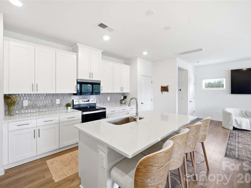 1420 Wildflower Street, Newton, NC 28658.  MLS# CAR4408425, YatesRealty ID 43141. 