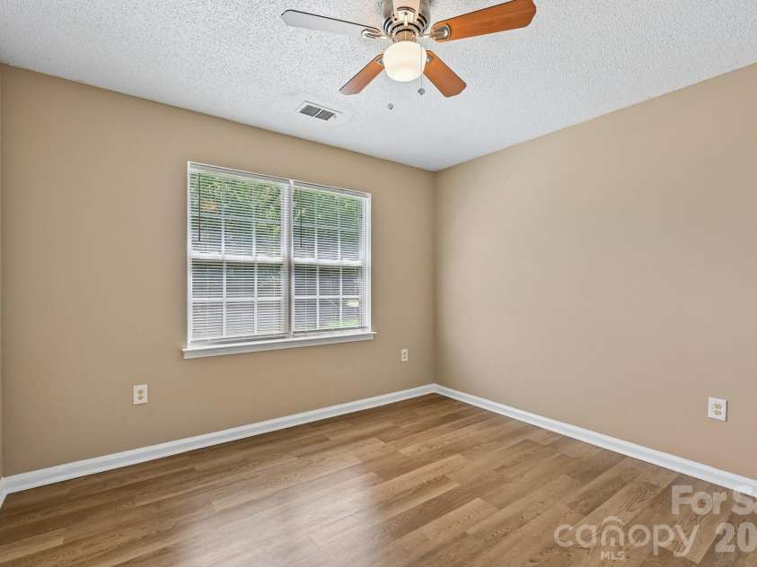 2664 Old Steele Creek Road, Charlotte, NC 28208.  MLS# CAR4411594, YatesRealty ID 43142. 