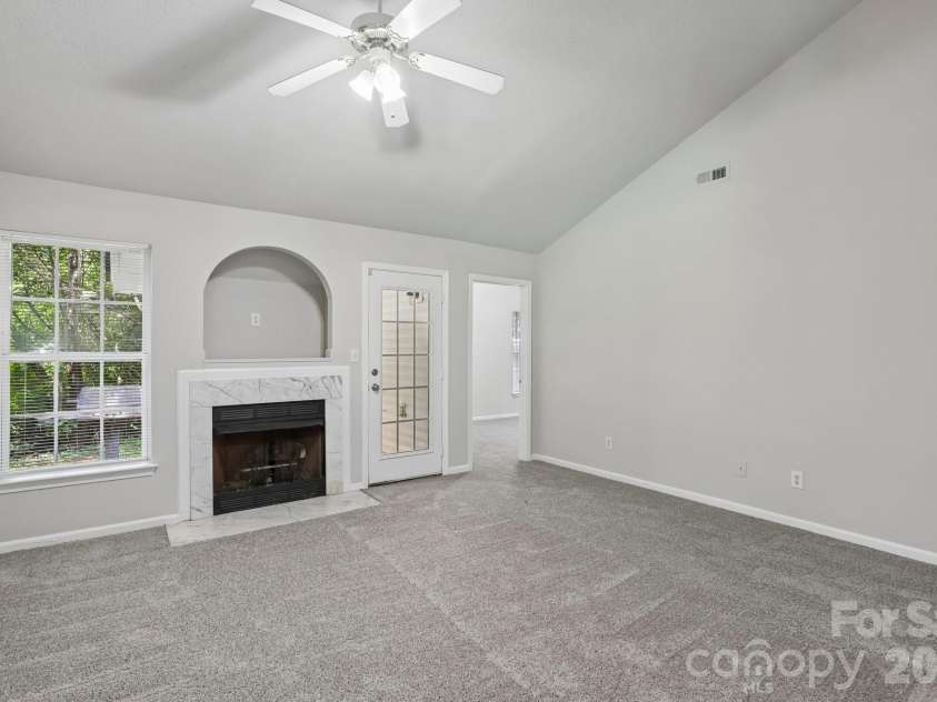 3611 Maggie Laney Drive, Charlotte, NC 28216.  MLS# CAR4411588, YatesRealty ID 43143. 