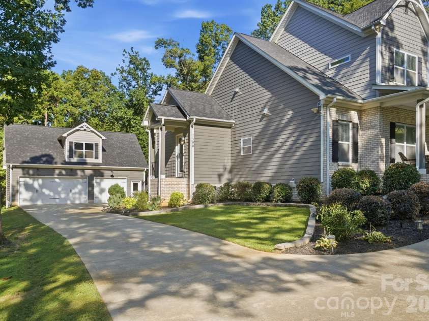 1500 Billy Howey Road, Waxhaw, NC 28173.  MLS# CAR4407706, YatesRealty ID 43144. 