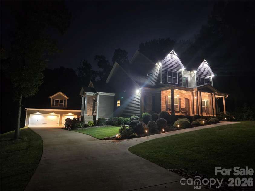 1500 Billy Howey Road, Waxhaw, NC 28173.  MLS# CAR4407706, YatesRealty ID 43144. 