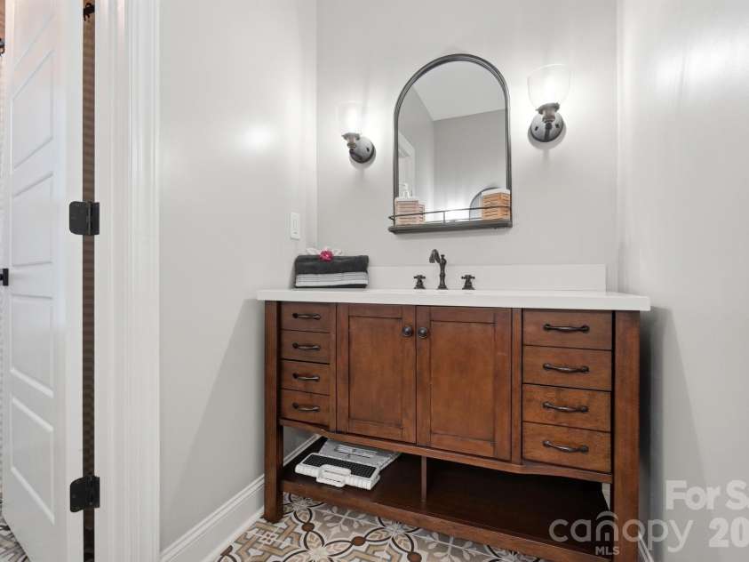 1500 Billy Howey Road, Waxhaw, NC 28173.  MLS# CAR4407706, YatesRealty ID 43144. 