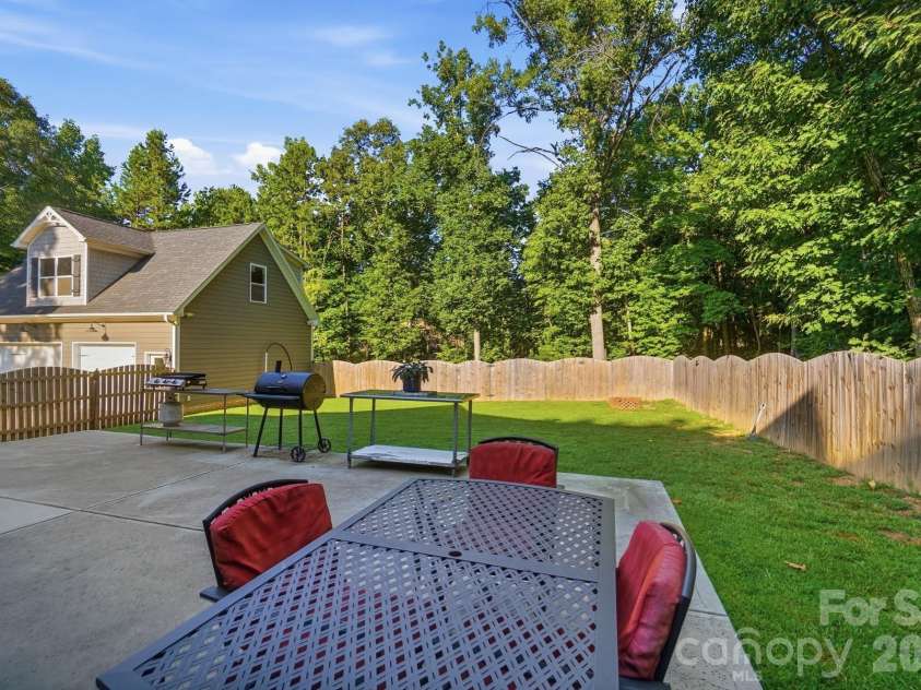 1500 Billy Howey Road, Waxhaw, NC 28173.  MLS# CAR4407706, YatesRealty ID 43144. 