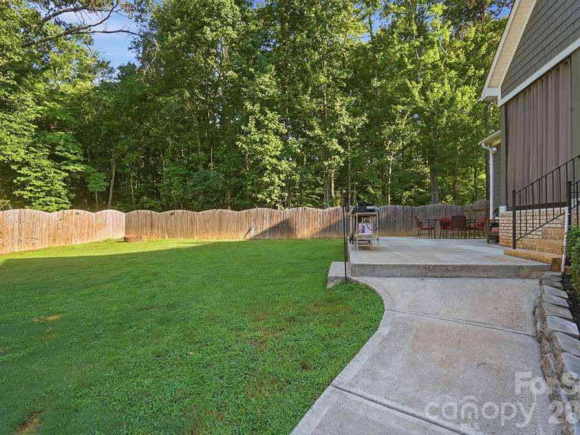 1500 Billy Howey Road, Waxhaw, NC 28173.  MLS# CAR4407706, YatesRealty ID 43144. 
