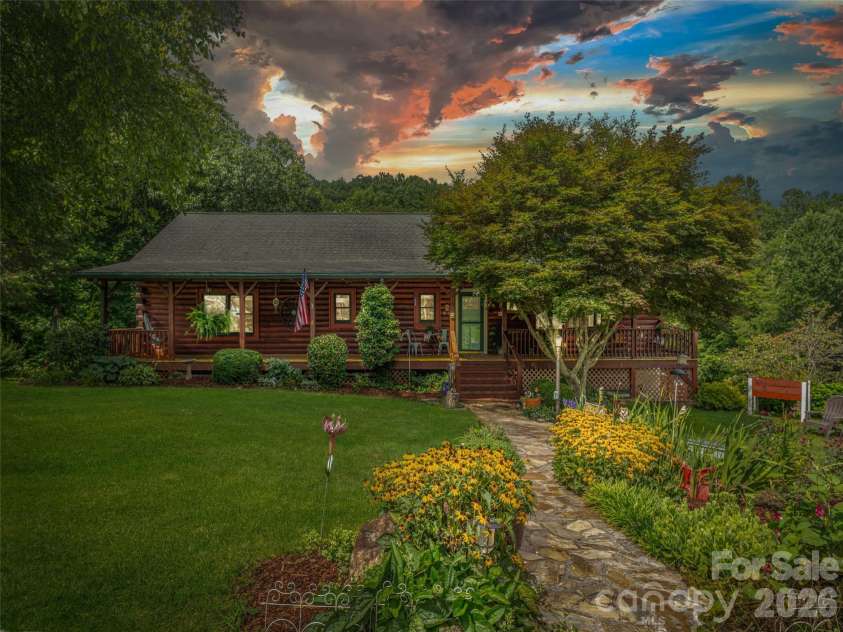 107 Tibi Lane, Waynesville, NC 28785.  MLS# CAR4411593, YatesRealty ID 43148. 