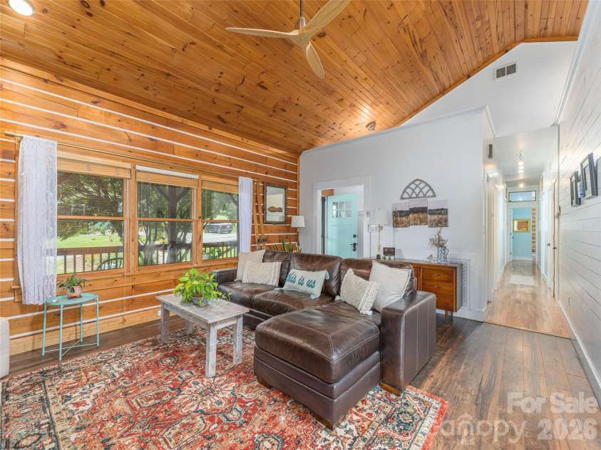 107 Tibi Lane, Waynesville, NC 28785.  MLS# CAR4411593, YatesRealty ID 43148. 