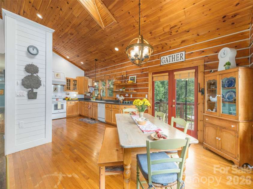 107 Tibi Lane, Waynesville, NC 28785.  MLS# CAR4411593, YatesRealty ID 43148. 