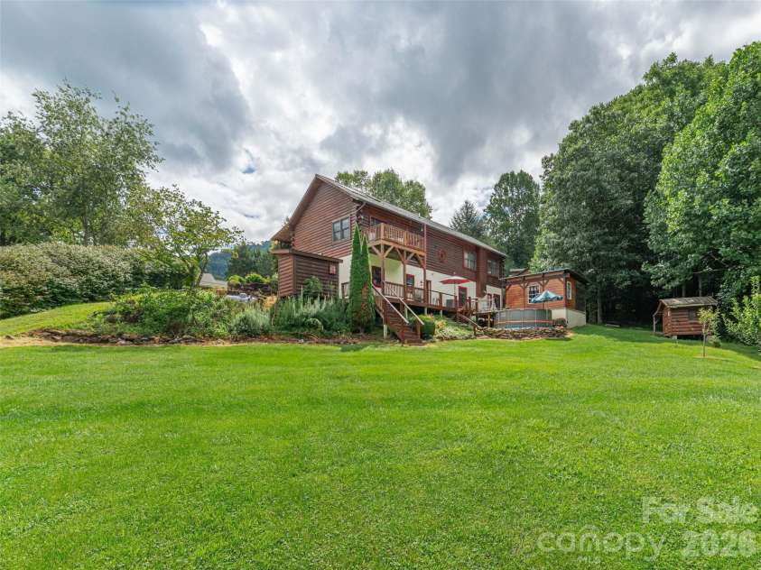 107 Tibi Lane, Waynesville, NC 28785.  MLS# CAR4411593, YatesRealty ID 43148. 