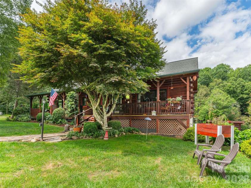 107 Tibi Lane, Waynesville, NC 28785.  MLS# CAR4411593, YatesRealty ID 43148. 