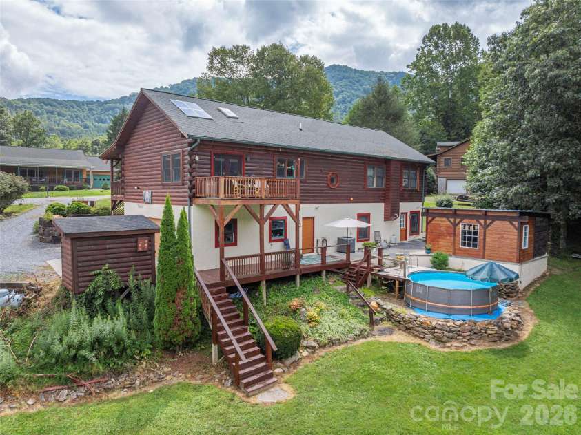 107 Tibi Lane, Waynesville, NC 28785.  MLS# CAR4411593, YatesRealty ID 43148. 