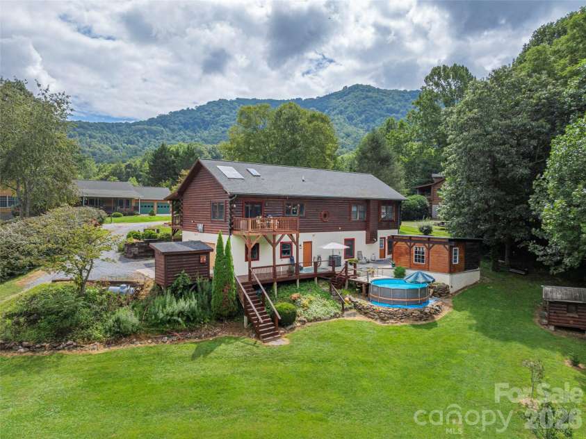 107 Tibi Lane, Waynesville, NC 28785.  MLS# CAR4411593, YatesRealty ID 43148. 