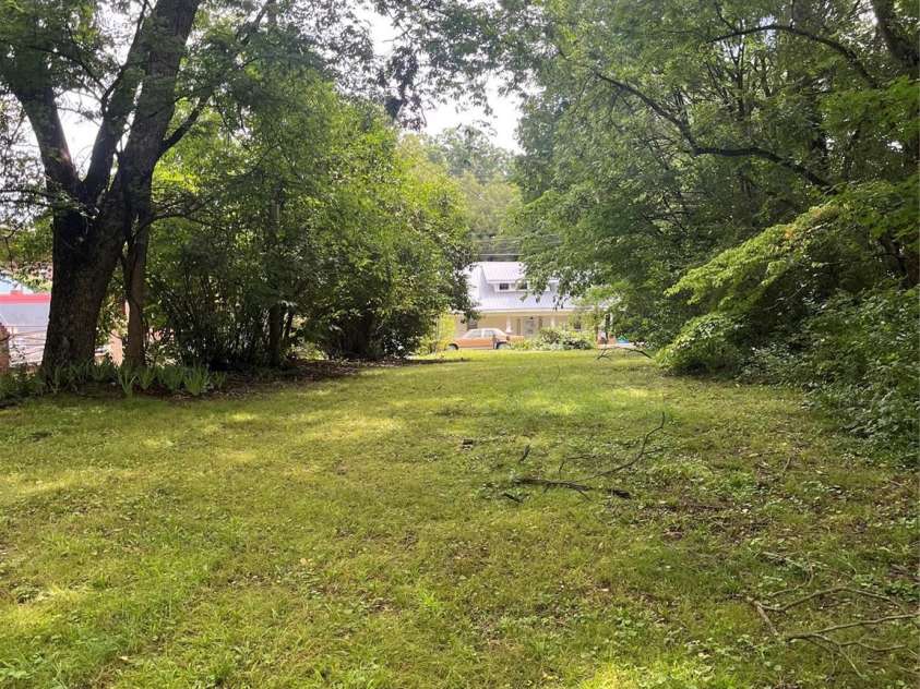 108 Harwood Street, Albemarle, NC 28001.  MLS# CAR4412247, YatesRealty ID 43150. 