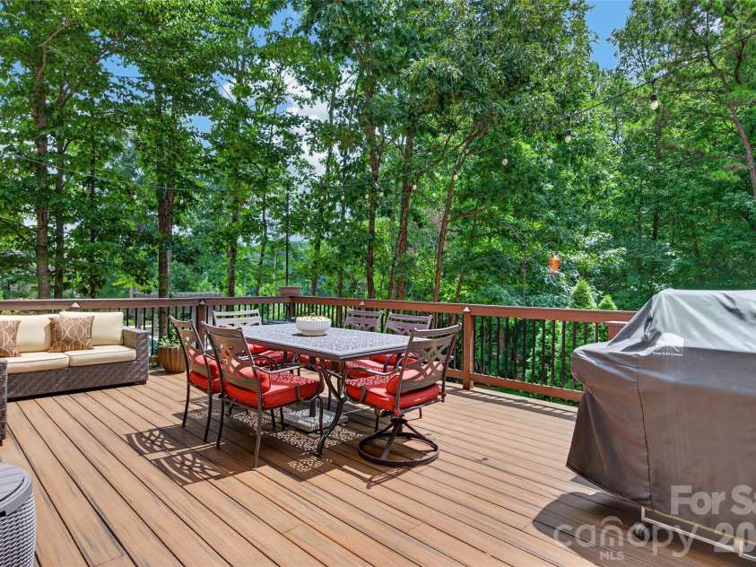 1504 Waybridge Way, Weddington, NC 28104.  MLS# CAR4411452, YatesRealty ID 43151. 