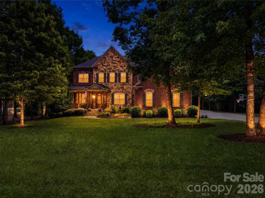 1504 Waybridge Way, Weddington, NC 28104.  MLS# CAR4411452, YatesRealty ID 43151. 